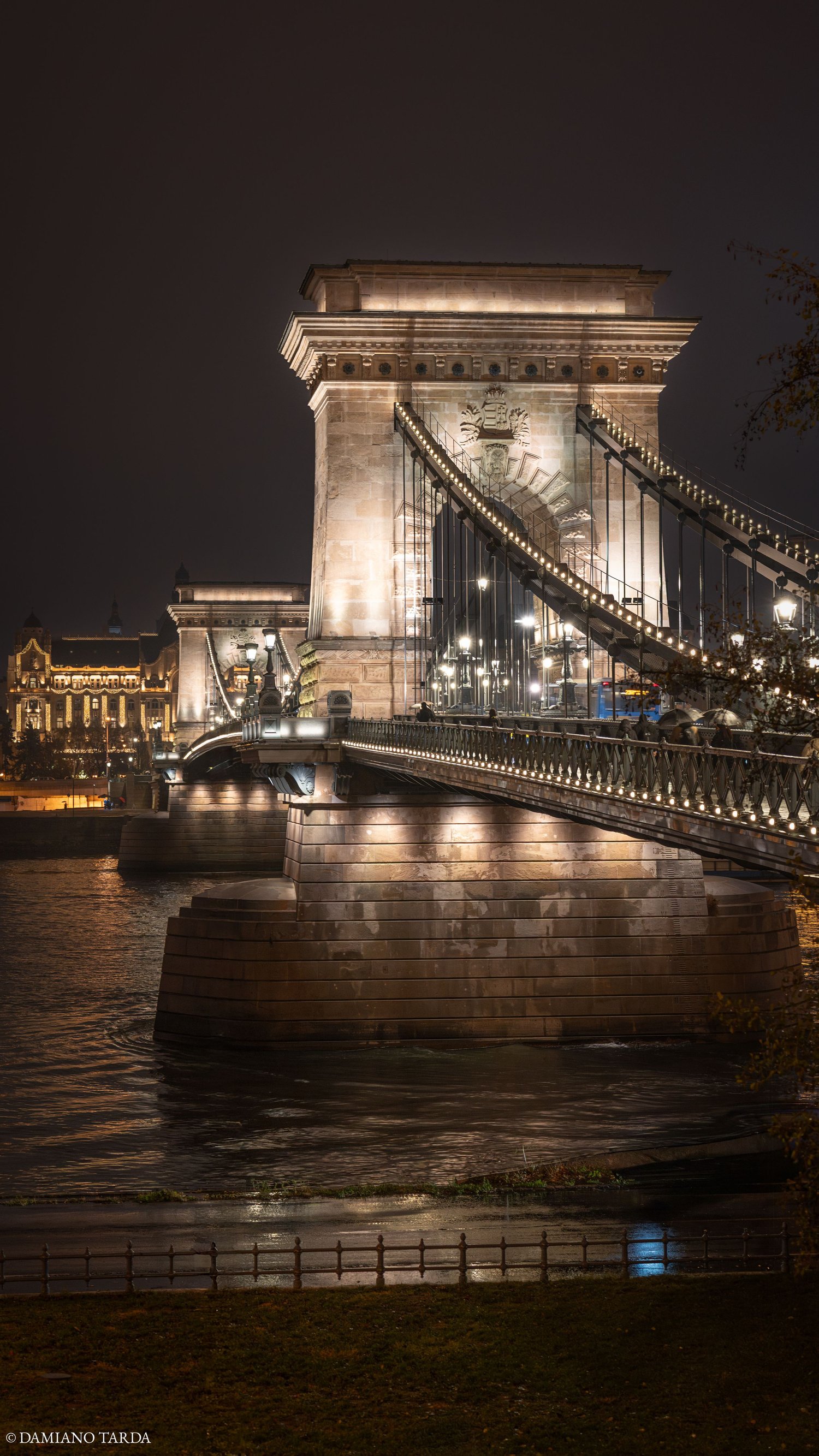 Chain Bridge, Budapest, Hungary. Night photograph